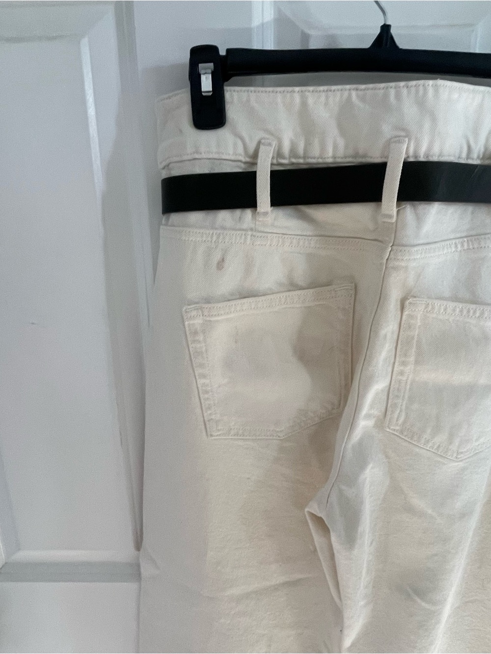 White Wide-Leg High-Waist Jeans with Belt NEW - Picture 9 of 9